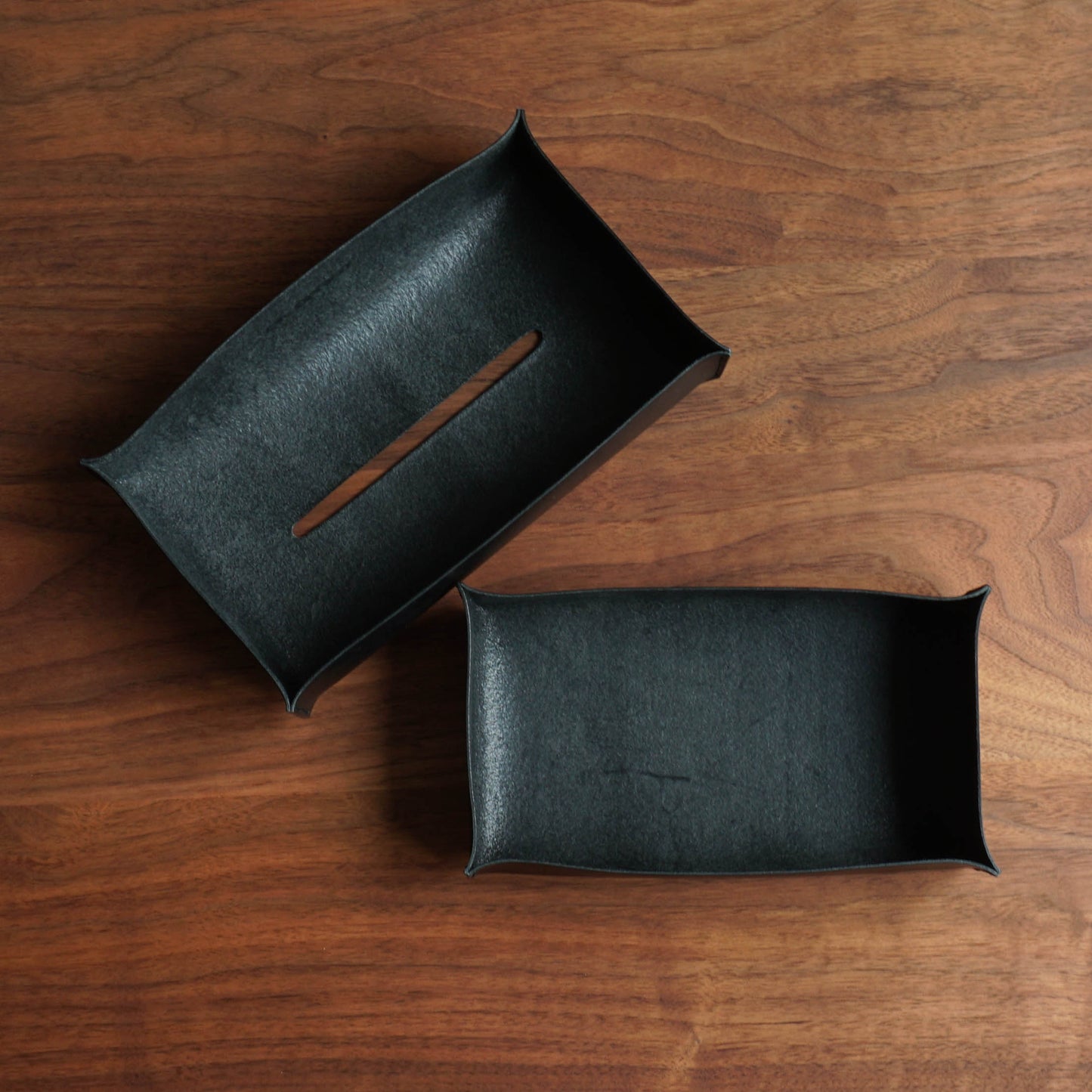 Genuine leather tissue case