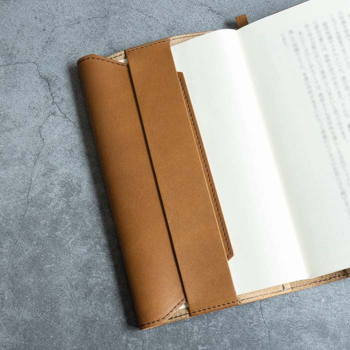 [Japanese Craftsman Made / Classic] Book Cover "Shinsyo-ban" size Genuine leather bookmark included